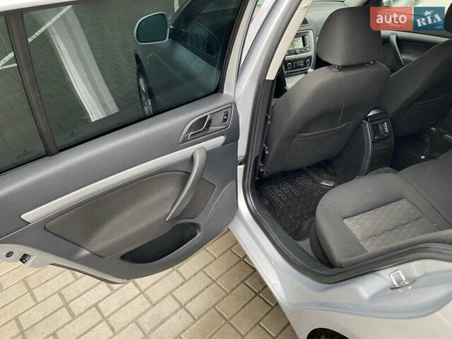 Серый Шкода Октавия, объемом двигателя 1.97 л и пробегом 242 тыс. км за 9500 $, фото 18 на Automoto.ua