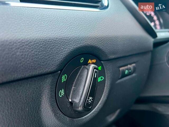 Серый Шкода Октавия, объемом двигателя 1.6 л и пробегом 240 тыс. км за 10990 $, фото 19 на Automoto.ua