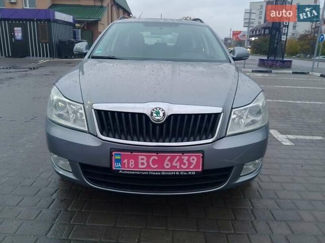 Шкода Октавия 2013 в Ровно на Automoto.ua Серый Шкода Октавия, объемом двигателя 1.8 л и пробегом 226 тыс. км за 8700 $, фото 10 на Automoto.ua