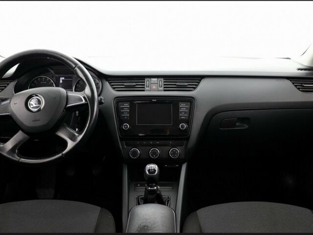 Серый Шкода Октавия, объемом двигателя 2 л и пробегом 250 тыс. км за 4096 $, фото 4 на Automoto.ua