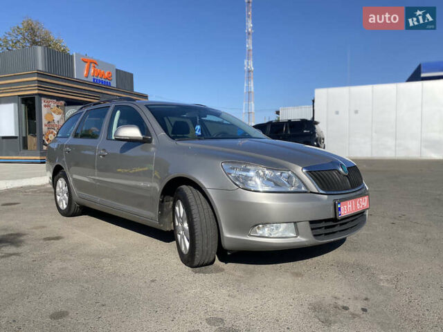 Серый Шкода Октавия, объемом двигателя 1.6 л и пробегом 225 тыс. км за 8400 $, фото 7 на Automoto.ua