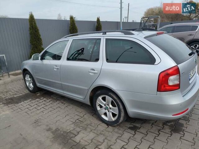 Серый Шкода Октавия, объемом двигателя 1.6 л и пробегом 315 тыс. км за 8700 $, фото 6 на Automoto.ua