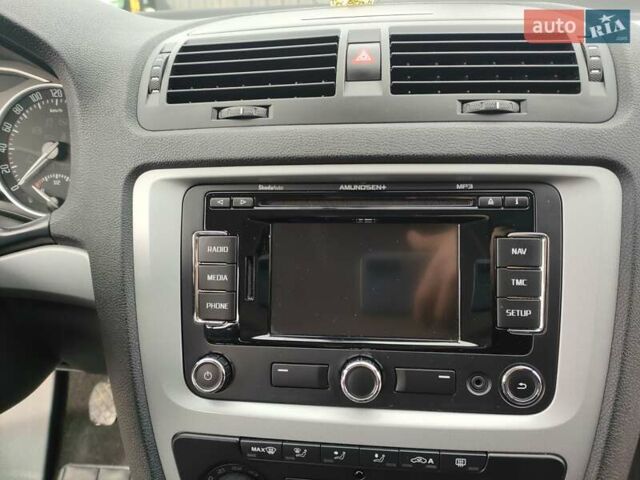 Серый Шкода Октавия, объемом двигателя 1.6 л и пробегом 315 тыс. км за 8700 $, фото 10 на Automoto.ua