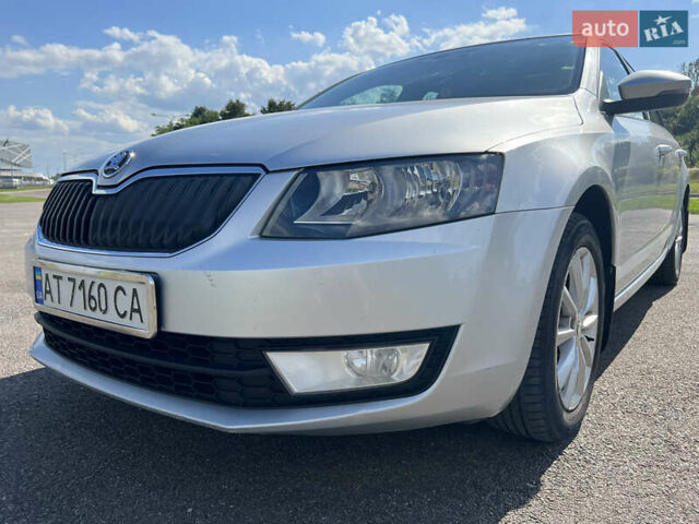 Серый Шкода Октавия, объемом двигателя 1.6 л и пробегом 376 тыс. км за 11000 $, фото 24 на Automoto.ua