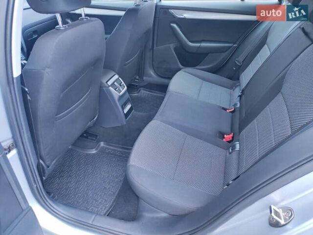 Сірий Шкода Октавія, об'ємом двигуна 1.97 л та пробігом 247 тис. км за 12200 $, фото 13 на Automoto.ua
