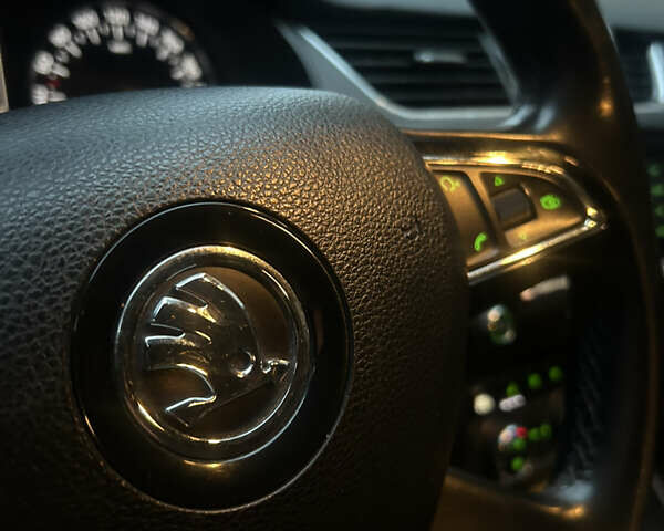 Сірий Шкода Октавія, об'ємом двигуна 1.6 л та пробігом 311 тис. км за 9500 $, фото 36 на Automoto.ua