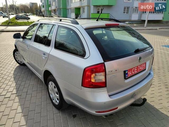 Серый Шкода Октавия, объемом двигателя 1.6 л и пробегом 196 тыс. км за 8750 $, фото 18 на Automoto.ua