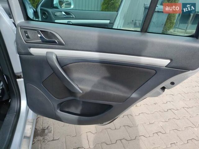 Серый Шкода Октавия, объемом двигателя 1.6 л и пробегом 315 тыс. км за 8700 $, фото 15 на Automoto.ua