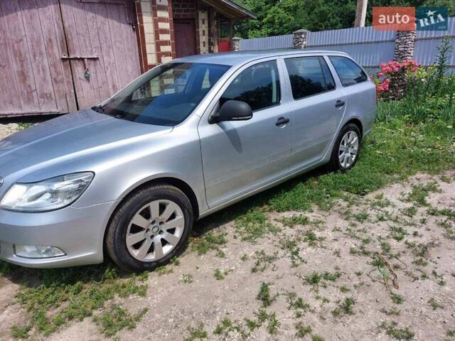 Серый Шкода Октавия, объемом двигателя 1.6 л и пробегом 202 тыс. км за 8999 $, фото 19 на Automoto.ua