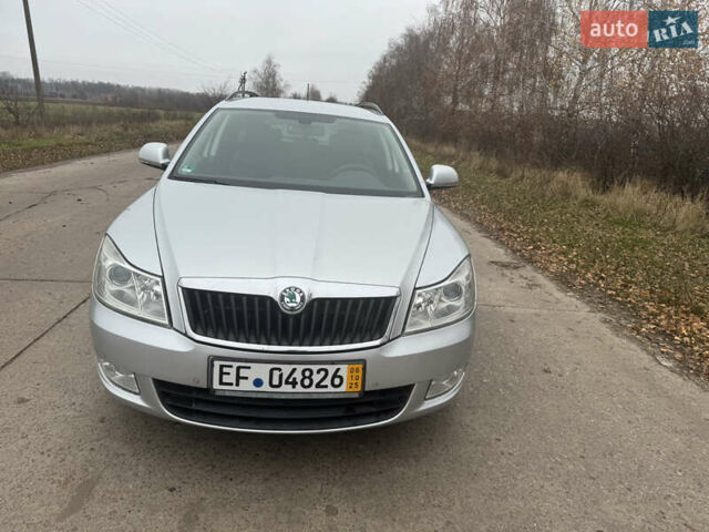 Серый Шкода Октавия, объемом двигателя 1.6 л и пробегом 182 тыс. км за 9900 $, фото 5 на Automoto.ua