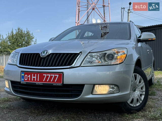 Сірий Шкода Октавія, об'ємом двигуна 1.6 л та пробігом 216 тис. км за 7850 $, фото 2 на Automoto.ua