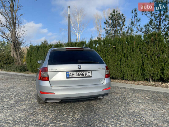 Сірий Шкода Октавія, об'ємом двигуна 1.6 л та пробігом 253 тис. км за 11000 $, фото 2 на Automoto.ua