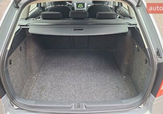Сірий Шкода Октавія, об'ємом двигуна 2 л та пробігом 262 тис. км за 8950 $, фото 20 на Automoto.ua