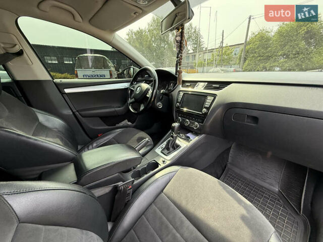 Шкода Октавія 2013 у Києві на Automoto.ua Сірий Шкода Октавія, об'ємом двигуна 1.6 л та пробігом 276 тис. км за 11499 $, фото 5 на Automoto.ua