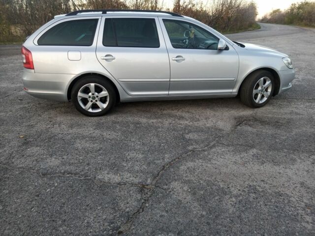 Серый Шкода Октавия, объемом двигателя 1.6 л и пробегом 219 тыс. км за 8200 $, фото 5 на Automoto.ua