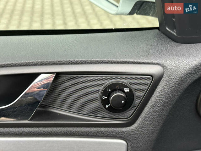 Сірий Шкода Октавія, об'ємом двигуна 2 л та пробігом 217 тис. км за 9999 $, фото 21 на Automoto.ua