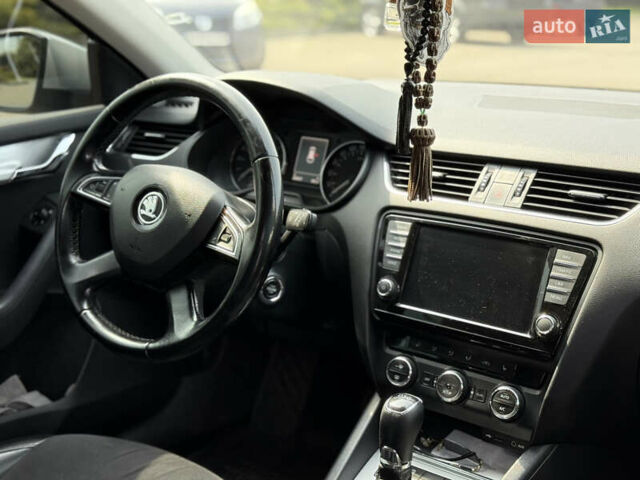Шкода Октавія 2013 у Києві на Automoto.ua Сірий Шкода Октавія, об'ємом двигуна 1.6 л та пробігом 276 тис. км за 11499 $, фото 13 на Automoto.ua