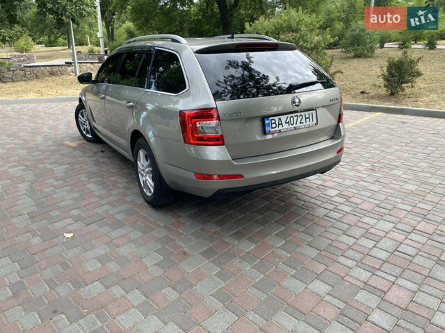 Серый Шкода Октавия, объемом двигателя 1.97 л и пробегом 236 тыс. км за 12100 $, фото 1 на Automoto.ua