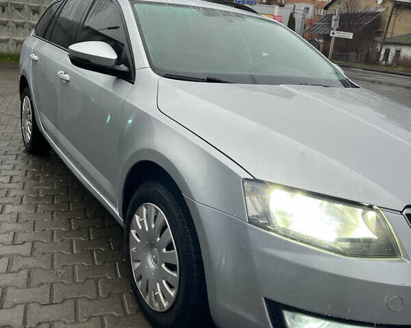 Серый Шкода Октавия, объемом двигателя 1.6 л и пробегом 295 тыс. км за 8599 $, фото 8 на Automoto.ua