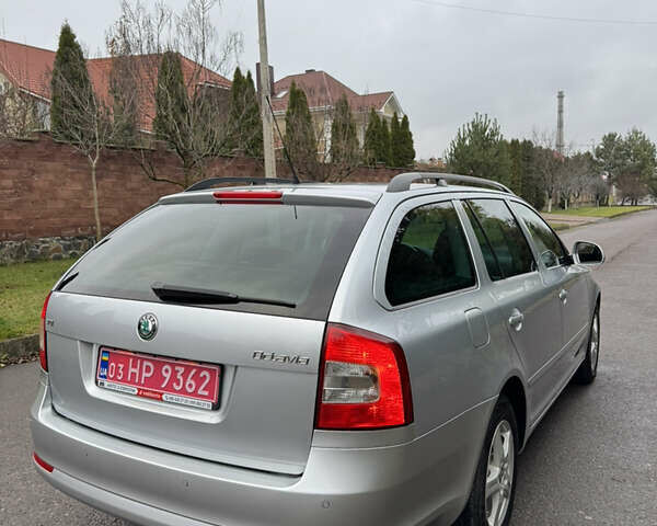 Серый Шкода Октавия, объемом двигателя 1.6 л и пробегом 206 тыс. км за 9450 $, фото 20 на Automoto.ua