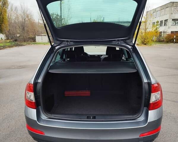 Серый Шкода Октавия, объемом двигателя 1.4 л и пробегом 280 тыс. км за 9000 $, фото 21 на Automoto.ua