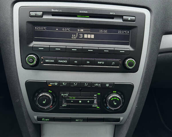 Серый Шкода Октавия, объемом двигателя 1.6 л и пробегом 206 тыс. км за 9450 $, фото 41 на Automoto.ua