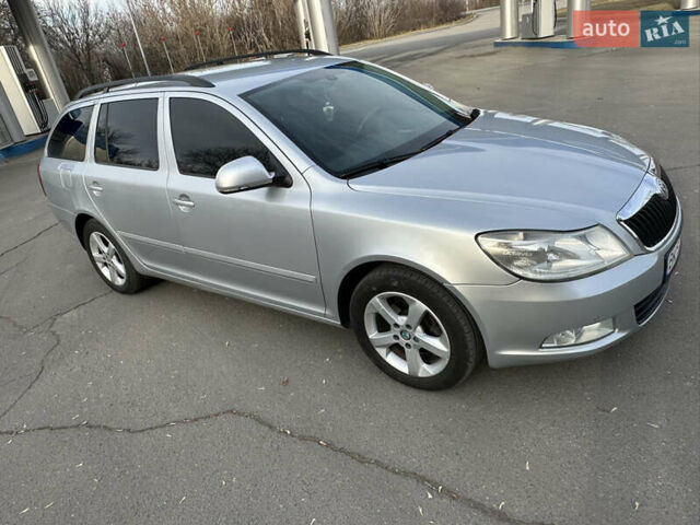 Серый Шкода Октавия, объемом двигателя 1.6 л и пробегом 250 тыс. км за 7999 $, фото 11 на Automoto.ua