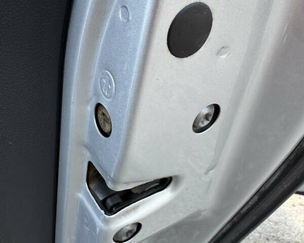 Сірий Шкода Октавія, об'ємом двигуна 1.6 л та пробігом 216 тис. км за 7850 $, фото 43 на Automoto.ua