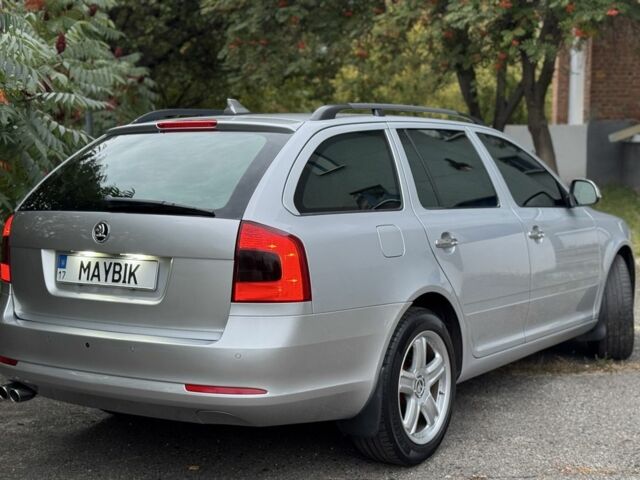 Серый Шкода Октавия, объемом двигателя 2 л и пробегом 200 тыс. км за 10200 $, фото 6 на Automoto.ua