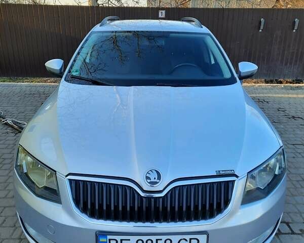 Шкода Октавия 2013 в Первомайск на Automoto.ua Серый Шкода Октавия, объемом двигателя 1.6 л и пробегом 220 тыс. км за 11800 $, фото 1 на Automoto.ua