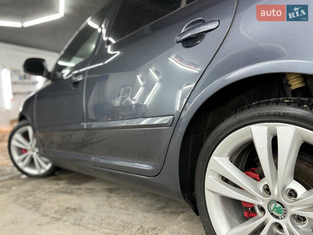 Сірий Шкода Октавія, об'ємом двигуна 2 л та пробігом 270 тис. км за 12000 $, фото 31 на Automoto.ua