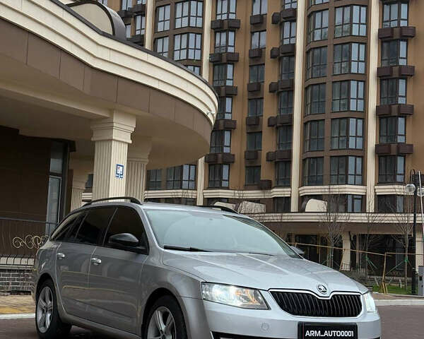Сірий Шкода Октавія, об'ємом двигуна 1.6 л та пробігом 322 тис. км за 9000 $, фото 2 на Automoto.ua