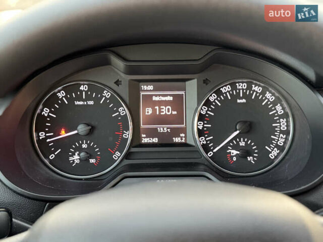 Серый Шкода Октавия, объемом двигателя 1.4 л и пробегом 280 тыс. км за 9950 $, фото 13 на Automoto.ua