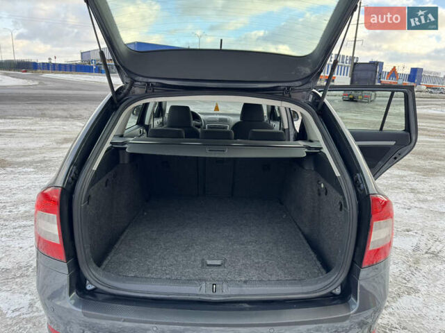 Серый Шкода Октавия, объемом двигателя 1.4 л и пробегом 233 тыс. км за 7250 $, фото 16 на Automoto.ua