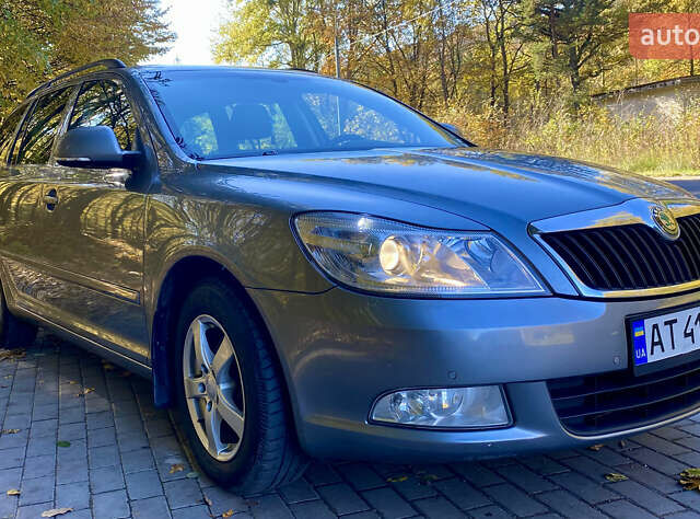 Серый Шкода Октавия, объемом двигателя 1.6 л и пробегом 293 тыс. км за 8600 $, фото 2 на Automoto.ua