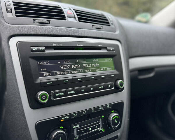 Серый Шкода Октавия, объемом двигателя 1.6 л и пробегом 206 тыс. км за 9450 $, фото 50 на Automoto.ua