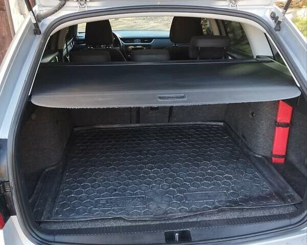 Сірий Шкода Октавія, об'ємом двигуна 1.6 л та пробігом 293 тис. км за 8500 $, фото 9 на Automoto.ua