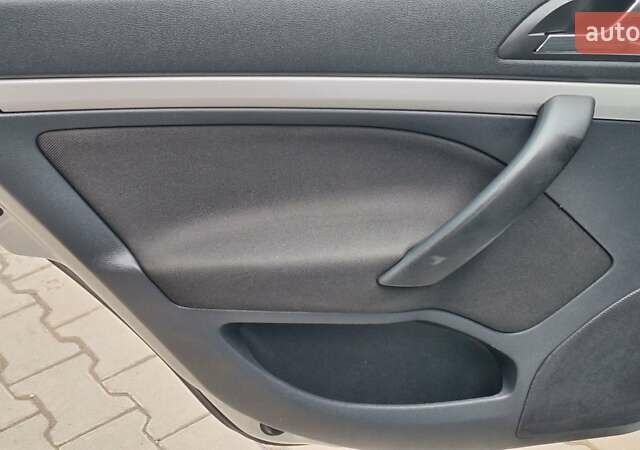 Сірий Шкода Октавія, об'ємом двигуна 2 л та пробігом 262 тис. км за 8950 $, фото 18 на Automoto.ua