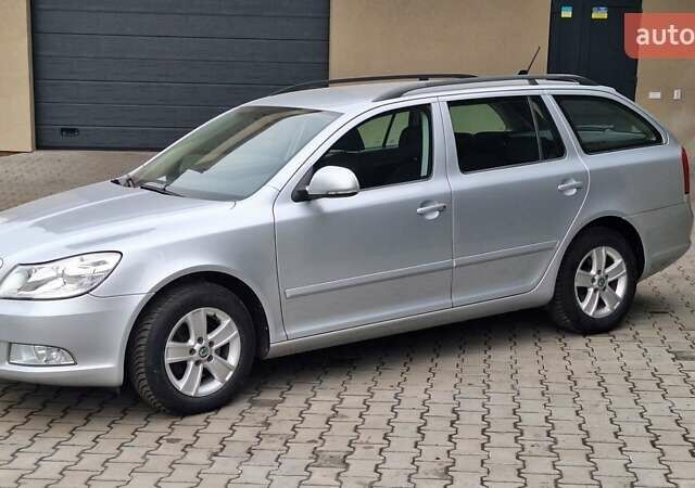 Сірий Шкода Октавія, об'ємом двигуна 2 л та пробігом 262 тис. км за 8950 $, фото 3 на Automoto.ua