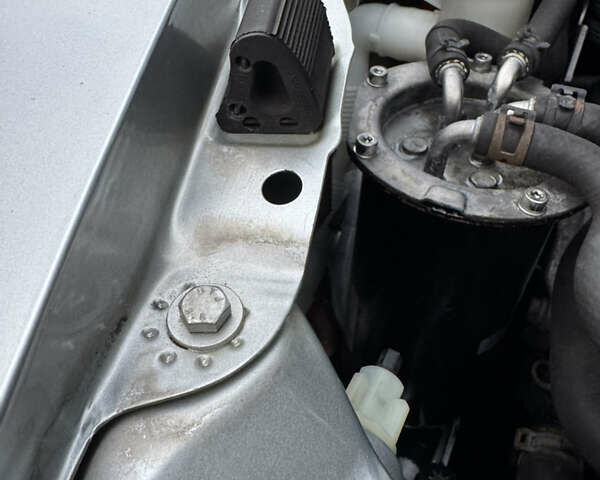 Серый Шкода Октавия, объемом двигателя 1.6 л и пробегом 206 тыс. км за 9450 $, фото 73 на Automoto.ua