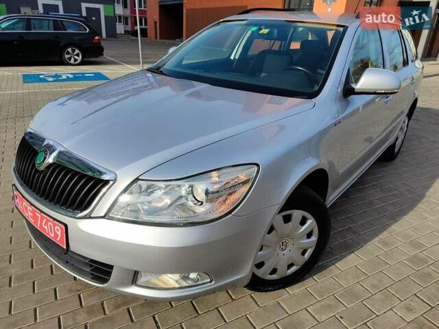 Серый Шкода Октавия, объемом двигателя 1.6 л и пробегом 196 тыс. км за 8750 $, фото 16 на Automoto.ua