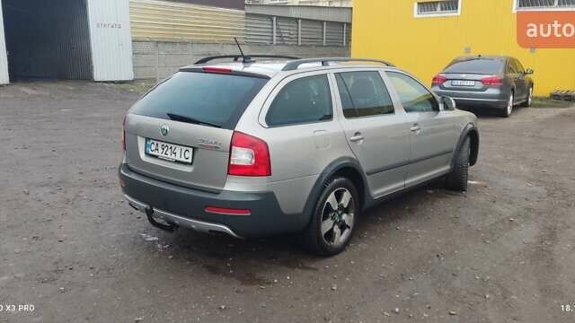 Серый Шкода Октавия, объемом двигателя 1.99 л и пробегом 250 тыс. км за 11000 $, фото 3 на Automoto.ua