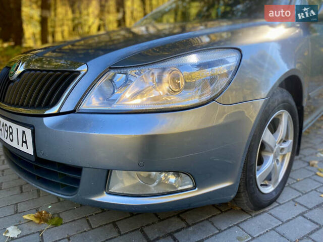 Серый Шкода Октавия, объемом двигателя 1.6 л и пробегом 293 тыс. км за 8600 $, фото 8 на Automoto.ua