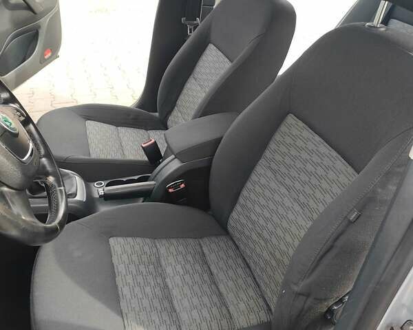 Серый Шкода Октавия, объемом двигателя 1.6 л и пробегом 315 тыс. км за 8700 $, фото 20 на Automoto.ua