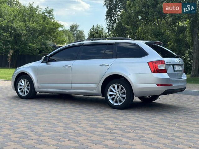 Серый Шкода Октавия, объемом двигателя 1.6 л и пробегом 265 тыс. км за 8900 $, фото 13 на Automoto.ua