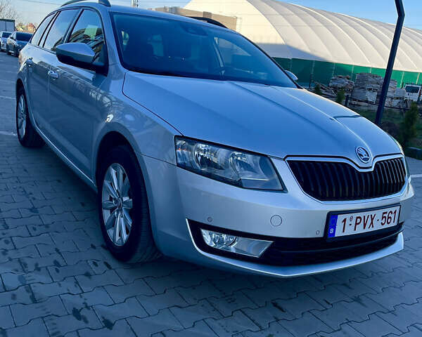 Серый Шкода Октавия, объемом двигателя 1.6 л и пробегом 192 тыс. км за 12350 $, фото 1 на Automoto.ua