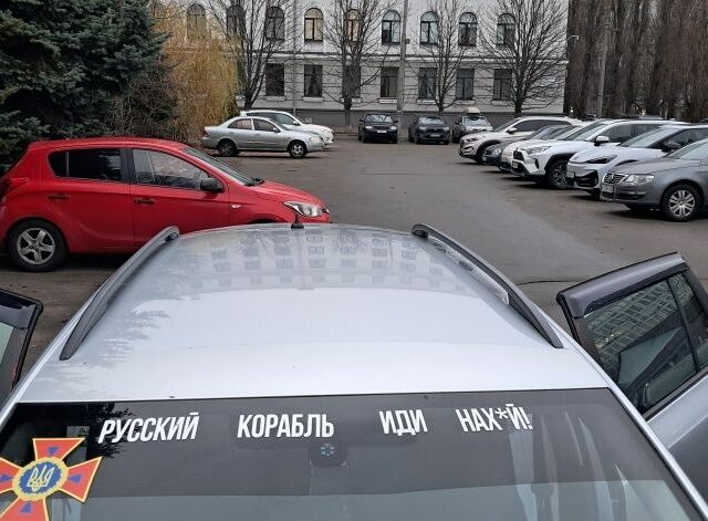 Серый Шкода Октавия, объемом двигателя 1.6 л и пробегом 407 тыс. км за 8800 $, фото 6 на Automoto.ua