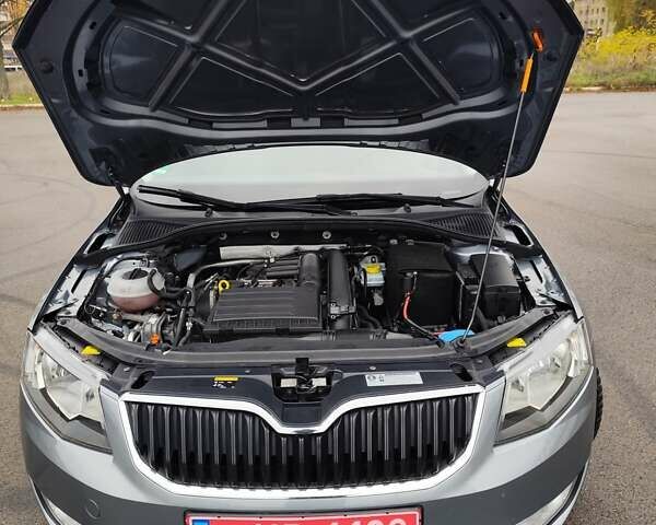 Серый Шкода Октавия, объемом двигателя 1.4 л и пробегом 280 тыс. км за 9400 $, фото 26 на Automoto.ua