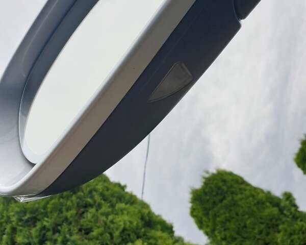 Сірий Шкода Октавія, об'ємом двигуна 2 л та пробігом 230 тис. км за 10900 $, фото 6 на Automoto.ua