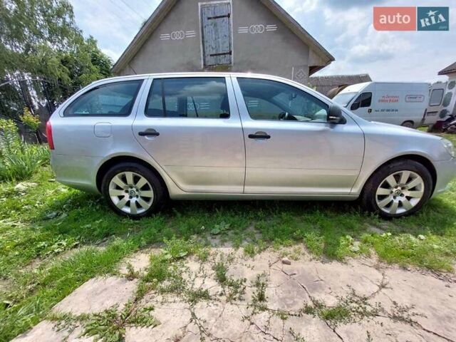Серый Шкода Октавия, объемом двигателя 1.6 л и пробегом 202 тыс. км за 8999 $, фото 26 на Automoto.ua